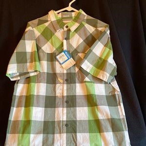 NWT Columbia mens button up. Plaid green white grey